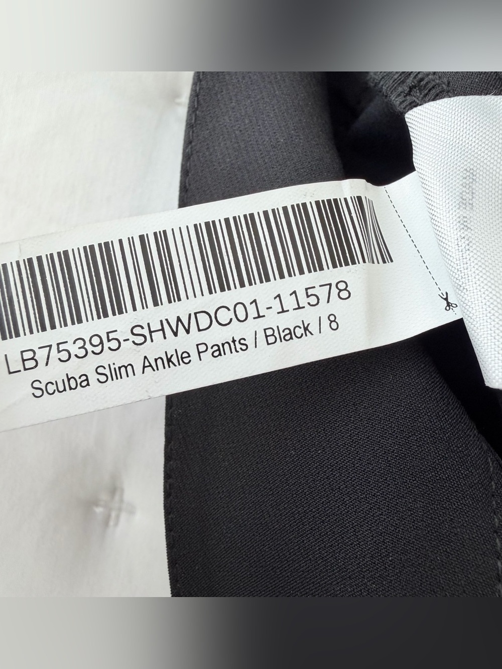 Quince Black Scuba Slim Ankle Pants - size 8 - Picture 8 of 8